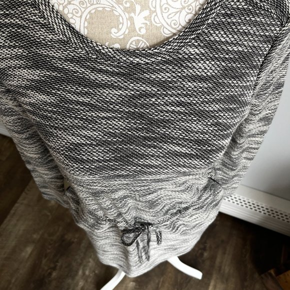 Merona Women’s dress with pockets size sp. - Picture 5 of 9